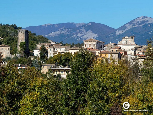 Paese di origineFontechiari