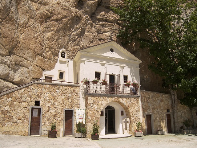 Paese di origineVallepietra