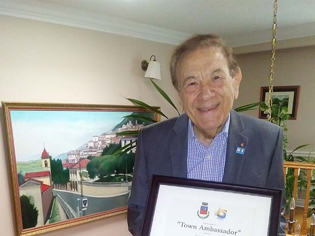 Gino CucchiCommerciante